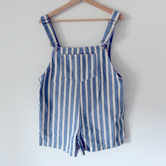 Women’s Zara Stripe Romper Size Medium - Picture 3 of 8